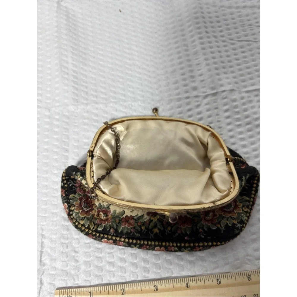 Vintage Floral Embroidered Tapestry Purse Purse Bag